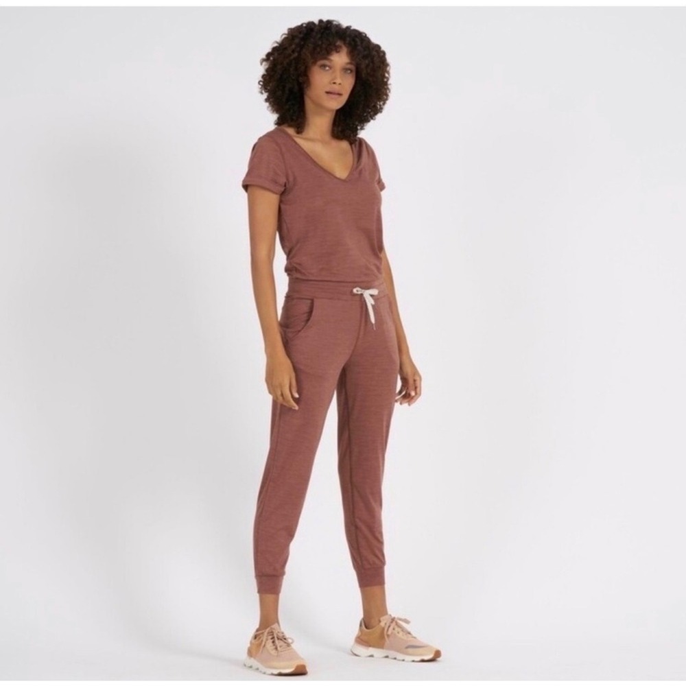 Vuori All Day Jumpsuit XS athletic loungewear athleisure workwear casual active